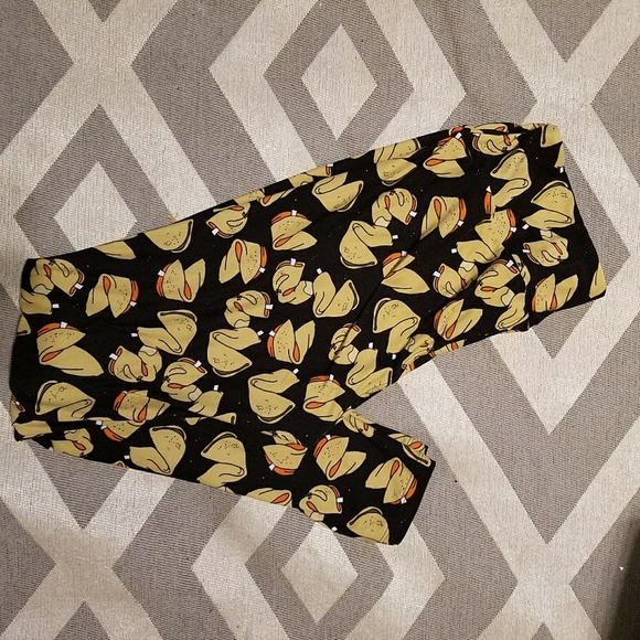 Lularoe Fortune Cookie Leggings 